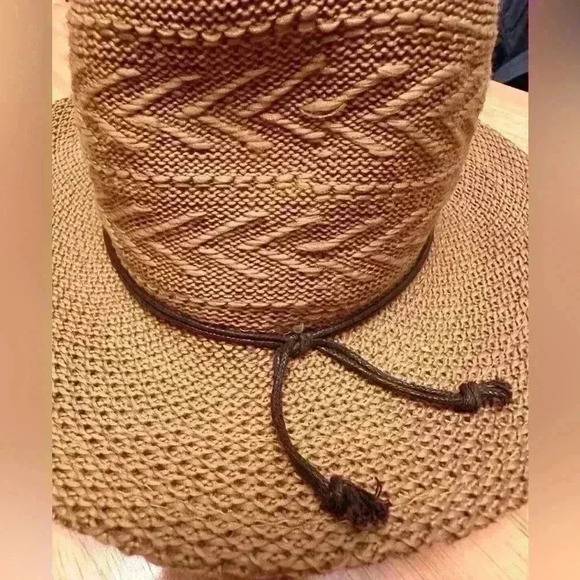 Scala Pronto Woven Floppy Hat with Thin Brown Hatband - Picture 2 of 6